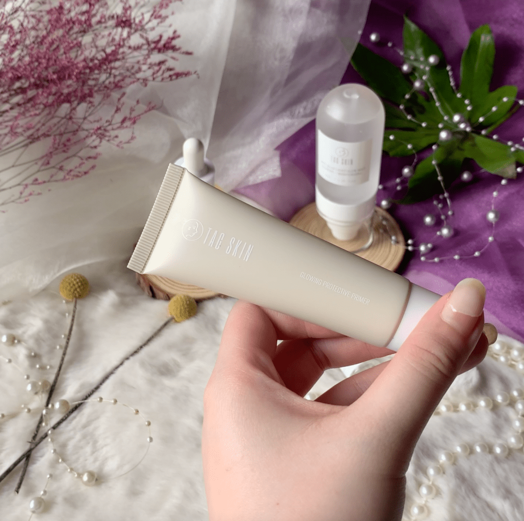 TAG SKIN評價？以肌之名好用嗎？
裸光絲緞隔離霜：兼具保濕、提亮不反白還可以校正膚色！
裸光絲緞   隔離防護   友善海洋