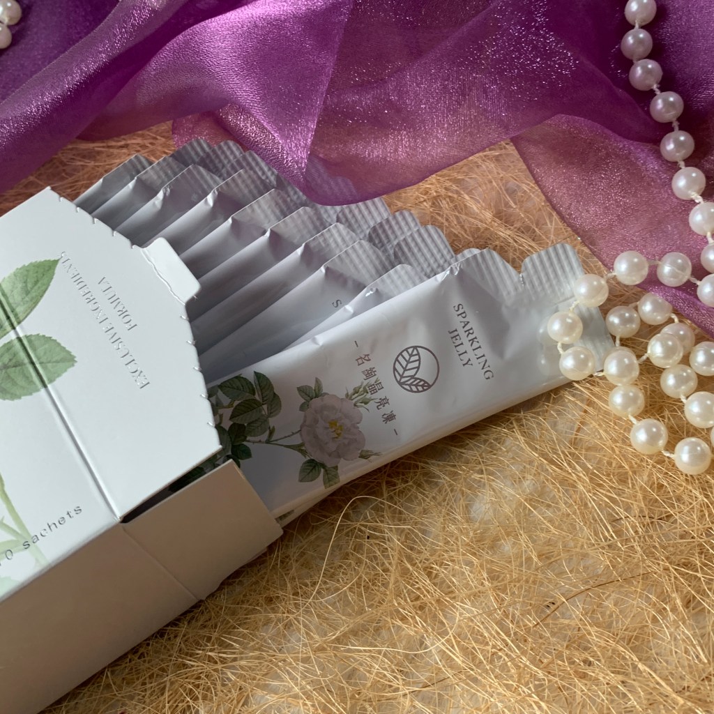 愛護眼睛的好吃營養果凍！【名絢生技】居家防疫3C使用過度怎麼辦？添加葉黃素，守護晶亮的營養，舒適水汪汪，名絢晶亮凍好吃嗎？