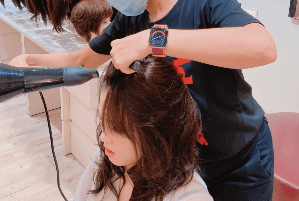 不易脫落假髮推薦【愛德蘭絲】日本第一自然假髮品牌🥰穿脫方便，透氣性強，貼合頭皮，極自然真髮感⭐好戴假髮推薦｜不易脫落假髮推薦｜假髮推薦｜愛德蘭絲評價｜假髮試戴｜假髮怎麼戴才自然