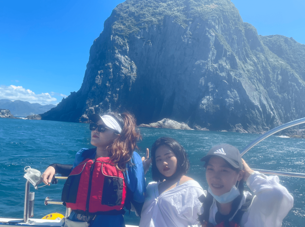 【水旅遊】SUP教練推薦理哥!包船出海SUP團!海中央SUP,跳水、浮淺、導覽,基隆嶼包船海上SUP+和平島導覽活動|基隆嶼SUP|新北包船sup|北海岸SUP|遊艇包船SUP|新北水上活動|理哥評價